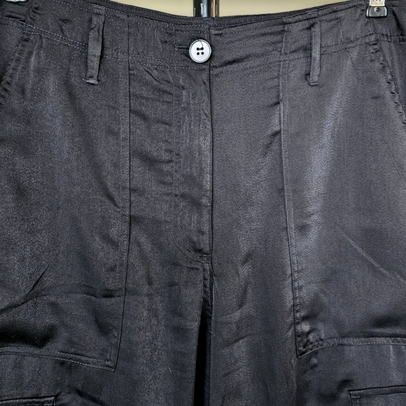 Náti Black Satin Cargo Pants - Picture 4 of 8